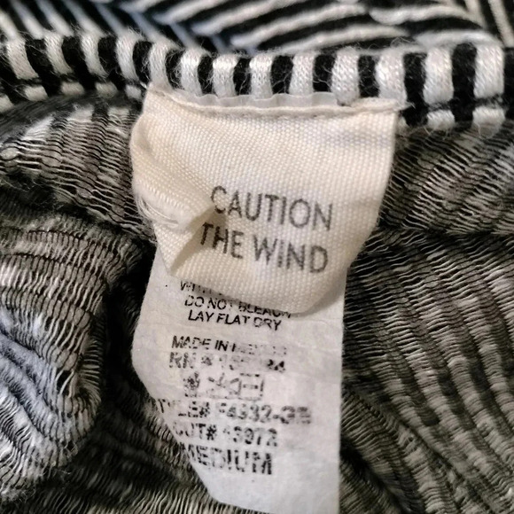 Caution to the Wind MEDIUM Striped Wide Leg Jumpsuit Tie Waist Faux Button Front - Picture 8 of 10